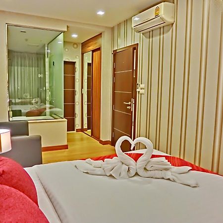 The Astra Suites チエンマイ エクステリア 写真