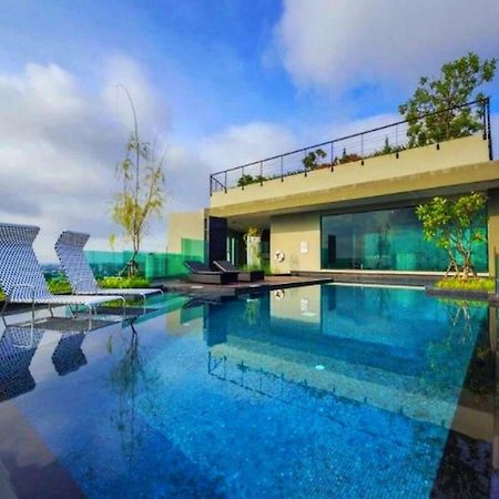 The Astra Suites チエンマイ エクステリア 写真