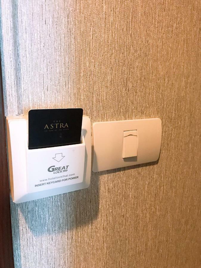 The Astra Suites チエンマイ エクステリア 写真